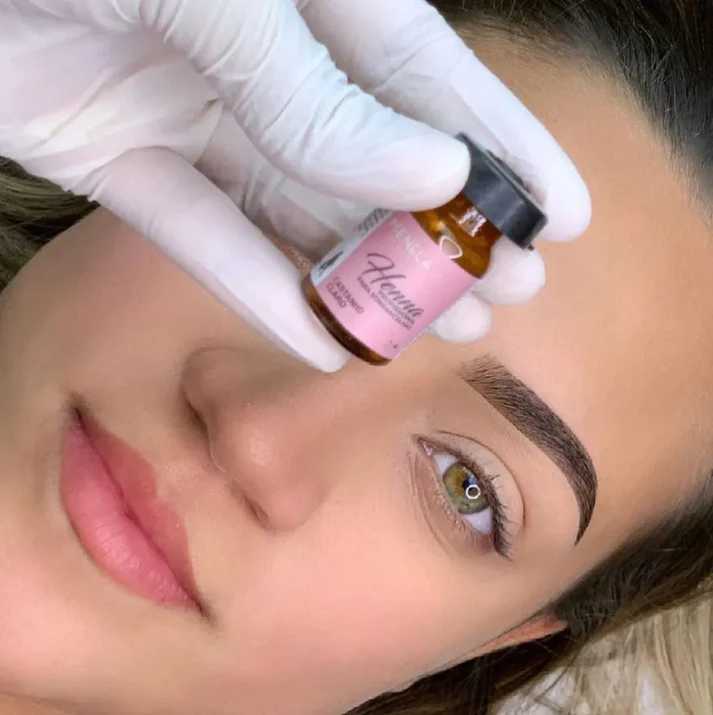 Kit Henna Menela Castaño Claro 2,5g + Fijador 15ml - Imagen 2